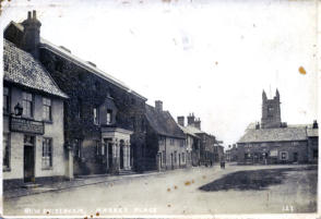 KIng's Head on left.  About 1900